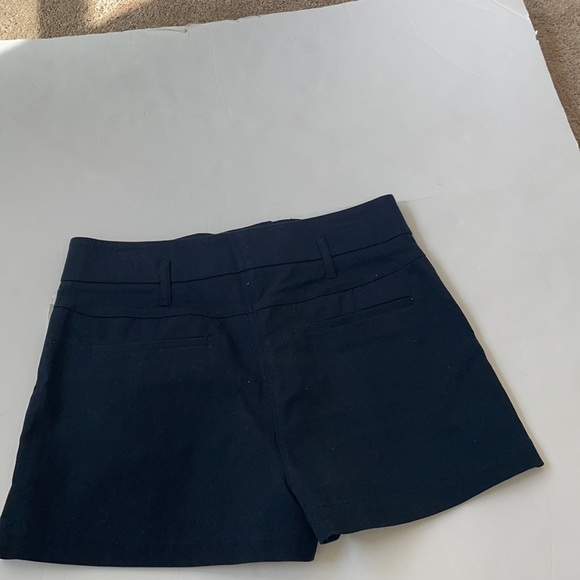 Reiss April cotton pleat front navy blue shorts 8 NWT - Picture 7 of 9